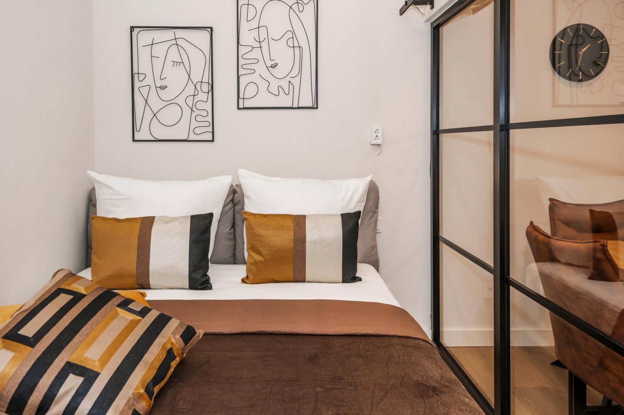 Appartement S331 - Luxurious Two Bedroom Duplex In *