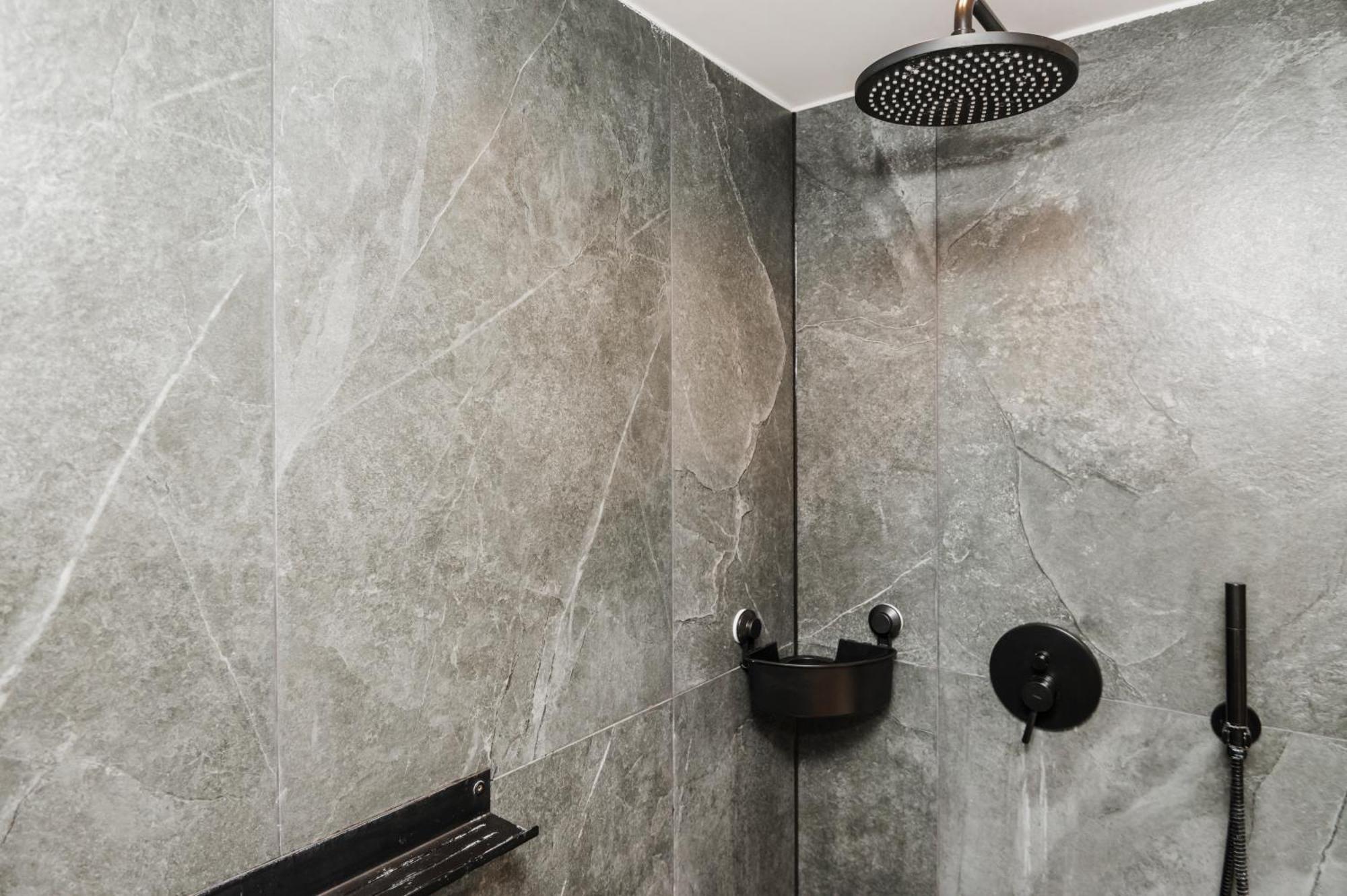 S331 - Luxurious Two Bedroom Duplex In Appartement